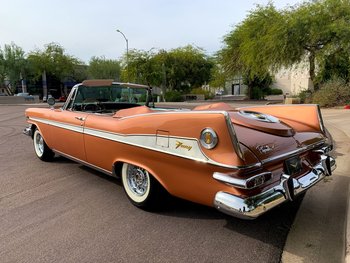 1959-plymouth-sport-fury-convertible (3).jpg