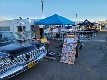 232491697_4327529750638441_2727010537124449409_n_Reno_swapmeet.jpg