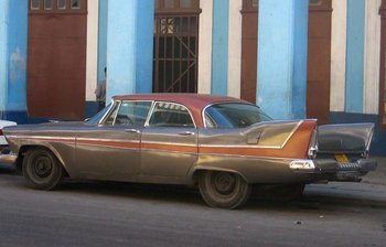 1958 Plymouth_Fury_Cuba.jpg