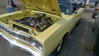 Hemi powered Road Runners.jpg