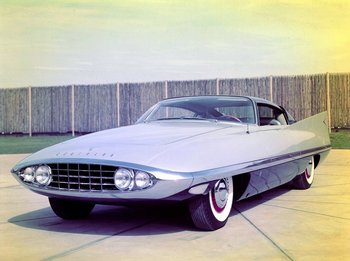 1957_Ghia_Chrysler_Dart_Concept_01.jpg