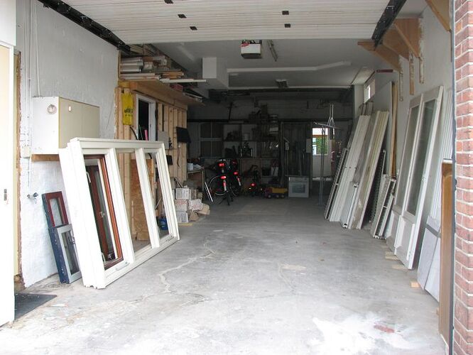 garage 3.jpg
