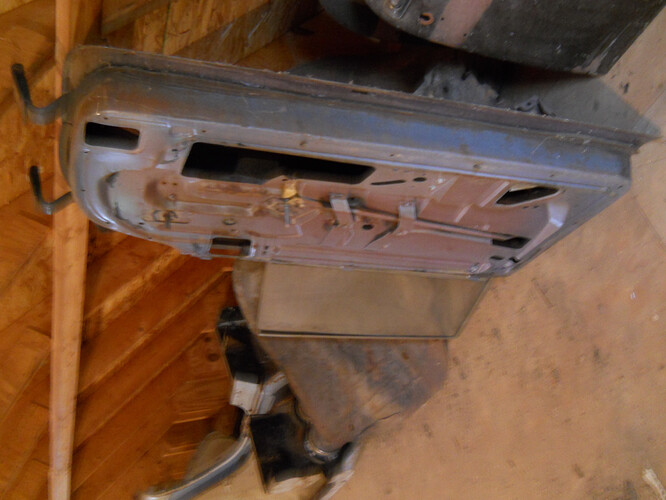 carlisle car parts 015.JPG