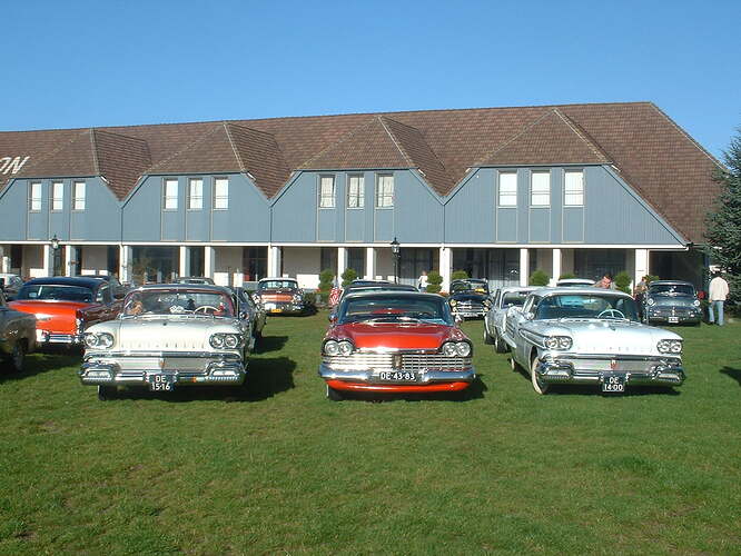 J1.jpg