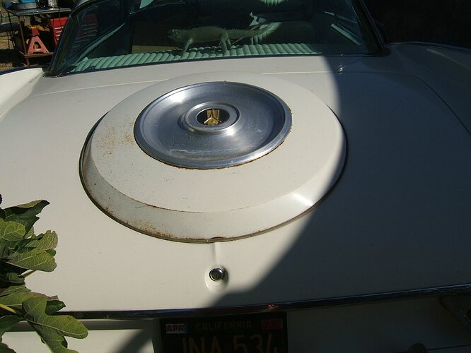 2009-09-23 Plymouth Sport Fury 005.jpg