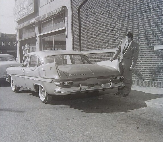 Bohling Auto Sales & Service.JPG