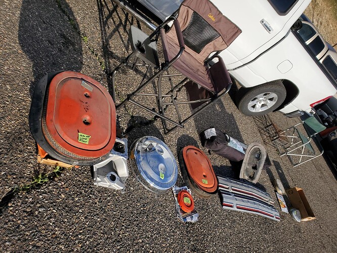setting up.jpg